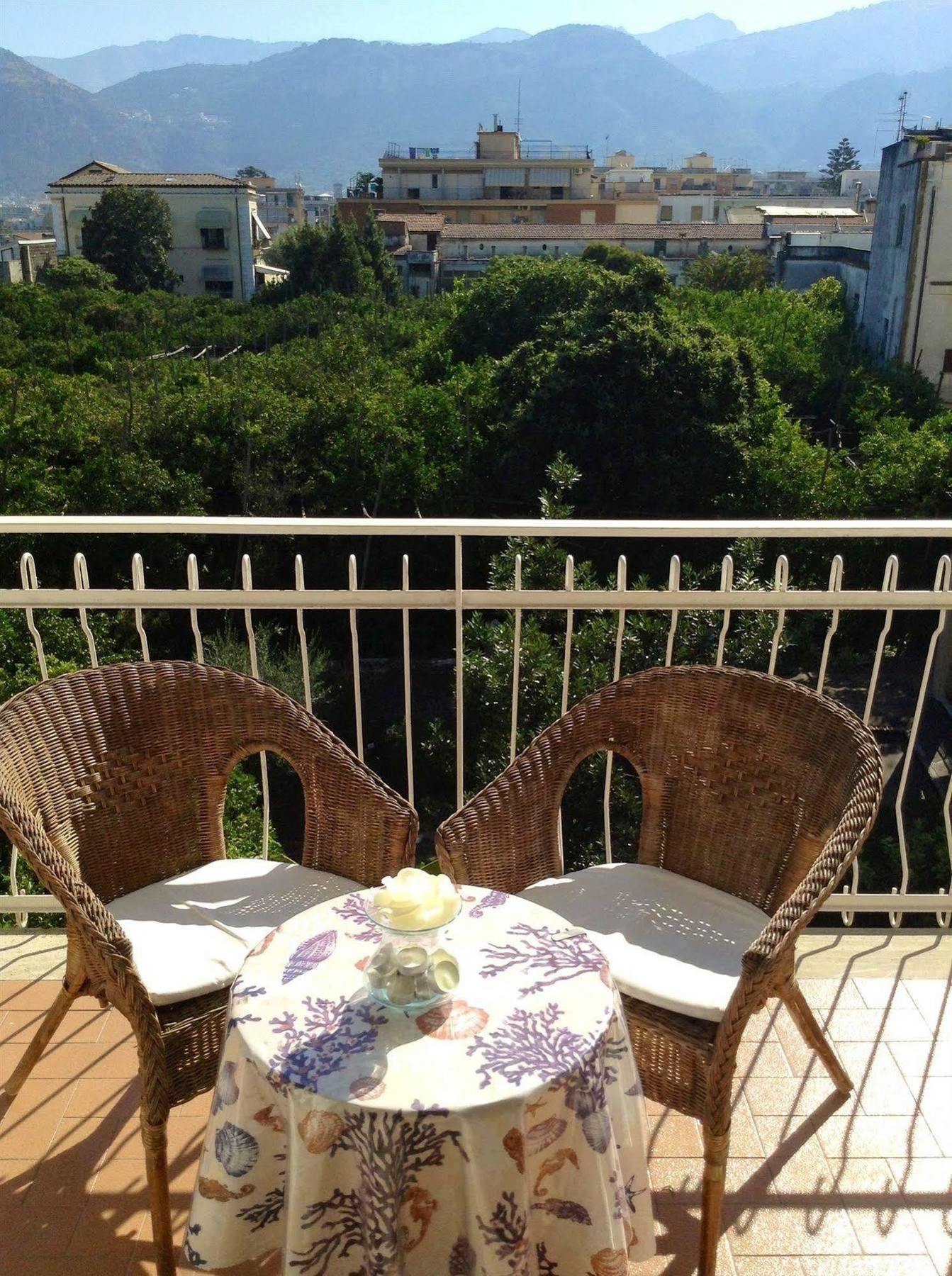 B&B Casa Vienna Sant'Agnello Exterior photo